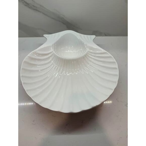 White Seashell Dip Serving Platter - Picture 3 of 4